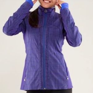 LULULEMON ATHLETICA Ahead of the Curve Shale Stripe Workout Activewear Jacket